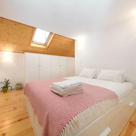 Skylight Apartmán